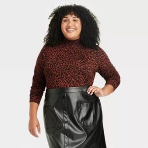 Long Sleeve Mock Turtleneck T-Shirt